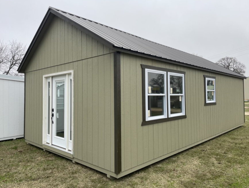 7/12 Pitch Painted Utility